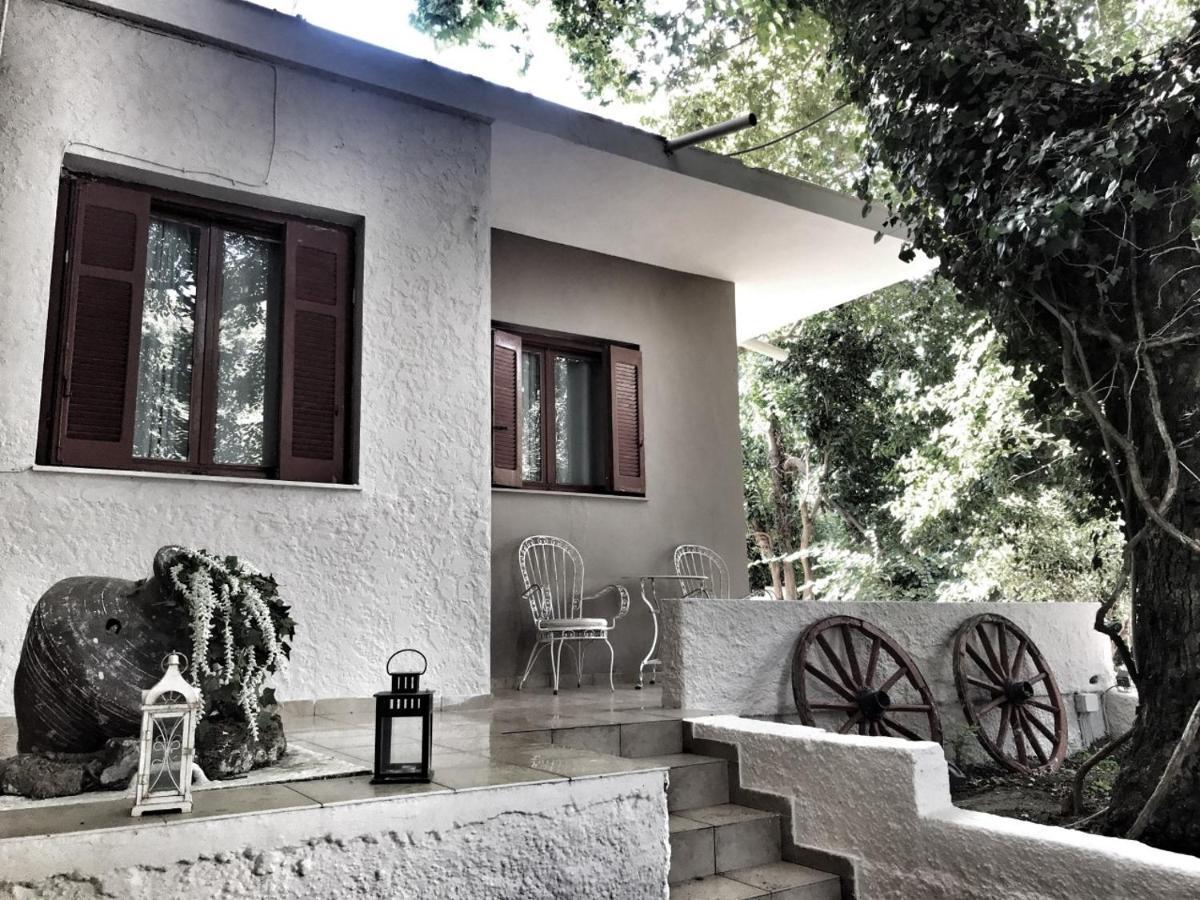 Hotel Kastri Garden Apartment Lutrá Edipszú Kültér fotó